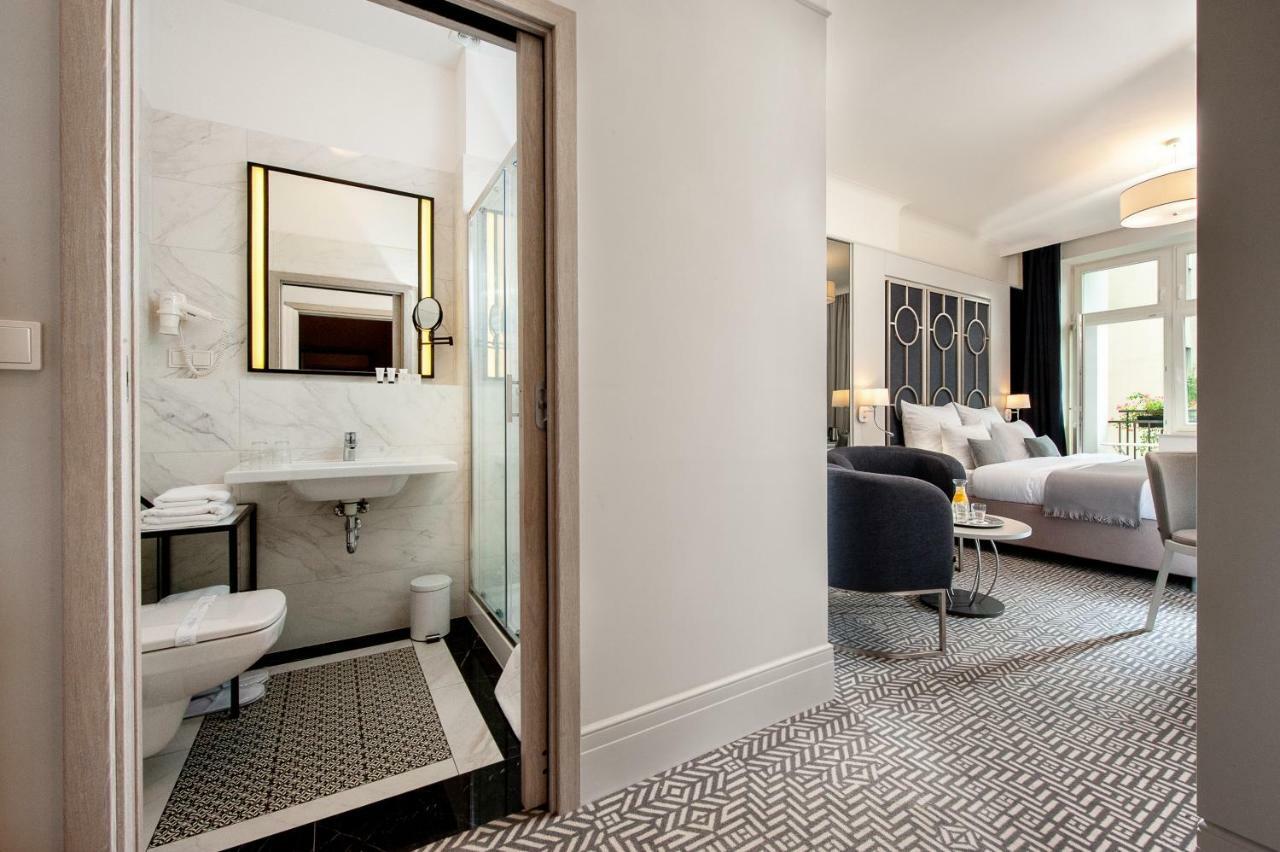 Amber Design Residence Krakow Bagian luar foto