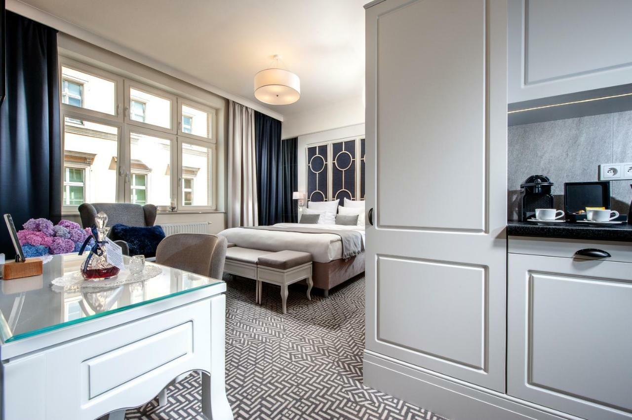 Amber Design Residence Krakow Bagian luar foto