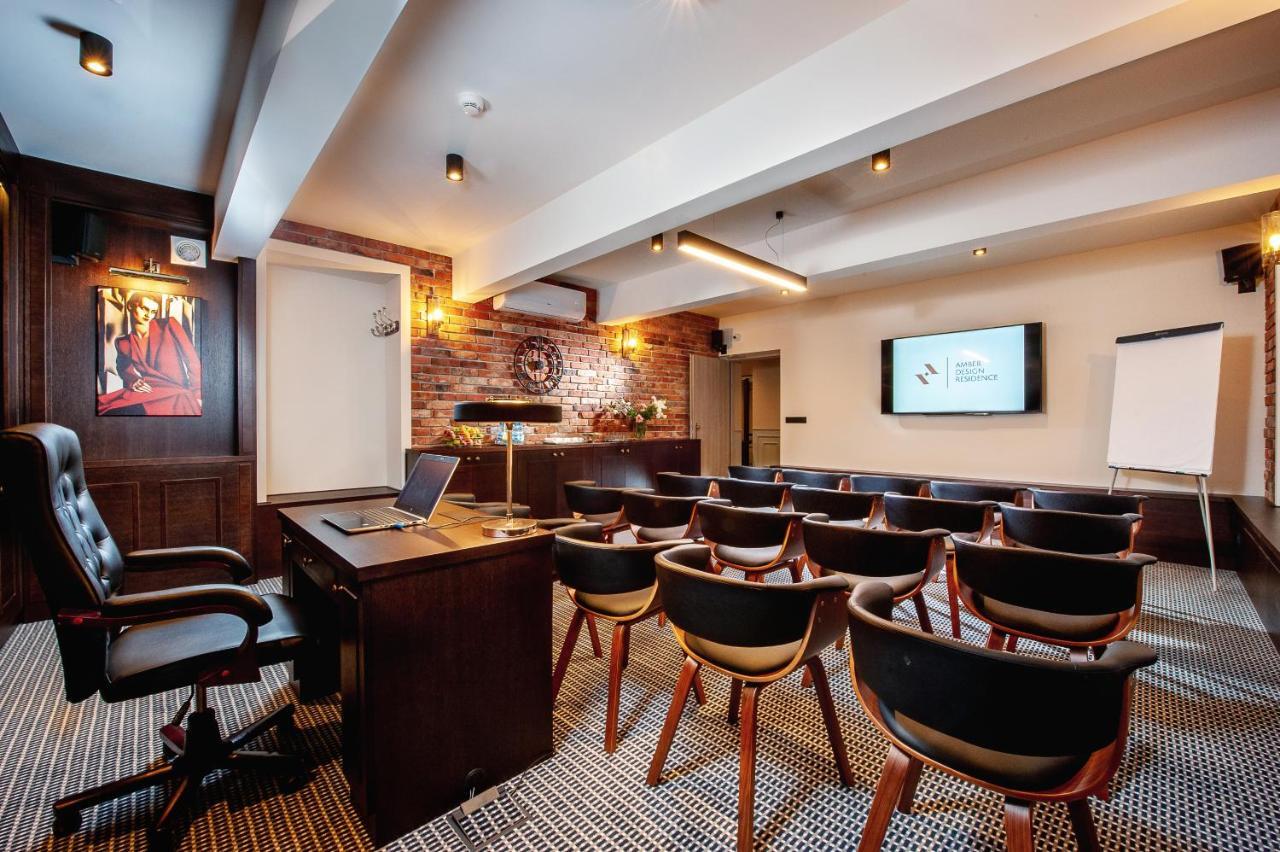 Amber Design Residence Krakow Bagian luar foto